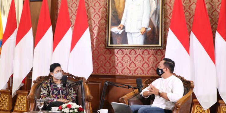 Ketua Dekranasda bali, Ajak Masyarakat Untuk Berpikir Positif Hadapi Pandemi Dan Lestarikan Kain Bali.