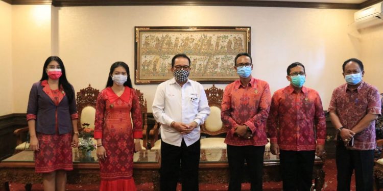 Wagub Cok Ace Beri Dukungan Peran KDIP Dalam Penguatan Lembaga Penyiaran