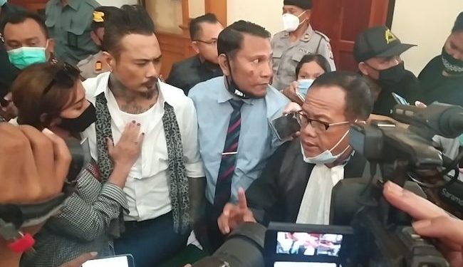 Hasil Sidang, JRX (I Gede Aryastina) di Jatuhkan Hukum 14 Bulan Penjara