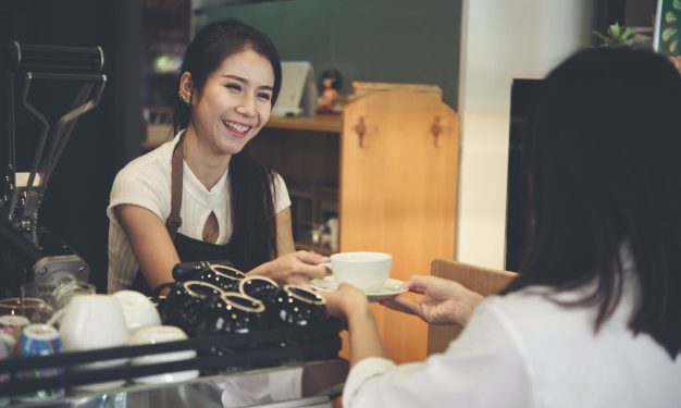 Begini Rasanya Bekerja Setelah Dari SMA/SMK , Disaat Teman Kuliah