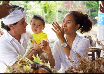 Lahir Senin Umanis Bala, Jalani Hidup Dengan Fasilitas Mewah Di Umur Dini