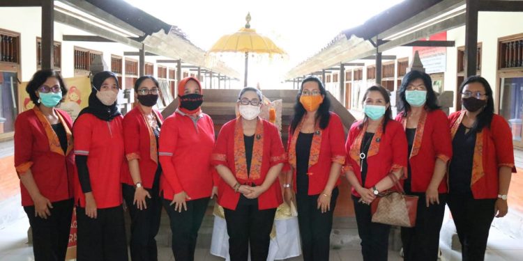 Ny. Cok Ace :  Tegaskan “Ingat Pesan Ibu 3M” dalam seminar BKOW Provinsi Bali memperingati Hari Ibu ke-92