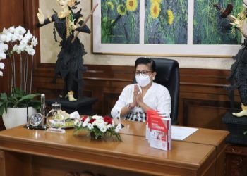 HUT Ke-24 DSB, Ny.Putri Suastini Koster Beri Apresiasi Kiprah Ke Dermaga Seni Buleleng