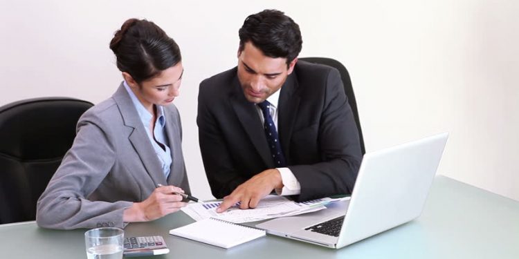 Suka Bosen Saat Kerja, Tips 5S Biar Kamu Bisa Tetap Semangat Kerja