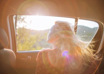 Kamu Sedang Sedih & Kecewa? Berikut Ini 5 Langkah Kembali Ketawa