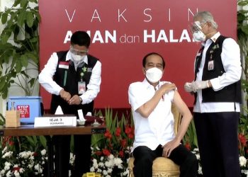 Telah Resmi, Presiden Jokowi Menjadi Orang Pertama Divaksin Covid-19