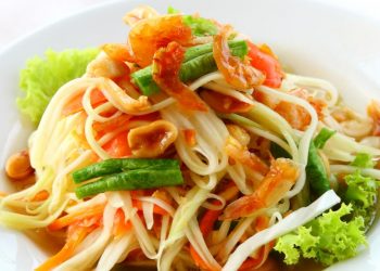 Pedas & Segar Som Tam, Berikut Ini Resep Salad Pepaya Khas Thailand