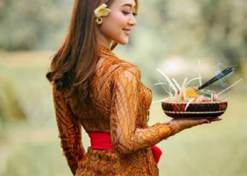 Merasa Insecure , Berikut Ini Hal Yang Kalian Lakukan Saat Di Gosipin