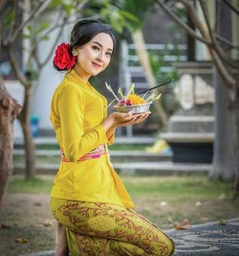 Agar Hidup Kalian Selalu Tenang, Ingatlah Diri Kepada Hyang Widhi