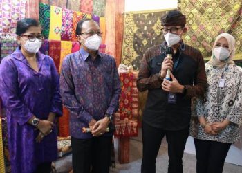 Menparekraf RI Puji  Penyelenggaraan Pameran IKM Bali Bangkit