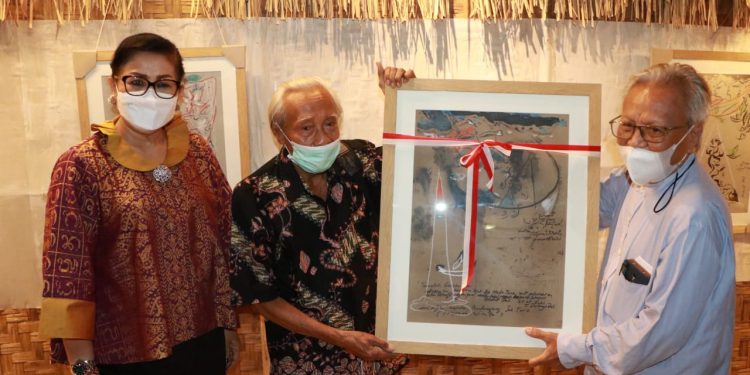 Ny Putri Koster Hadiri Peluncuran Buku Blengbong ‘Sajak Sajak Penyair Pos Budaya’