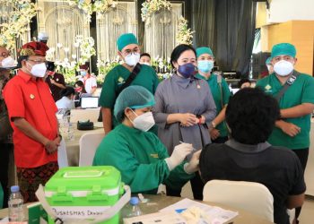 Vaksinasi Massal Raih Rekor Muri, Puan: Ini Semangat Kebinekaan