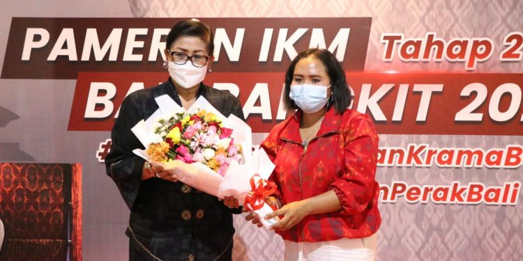Ny Putri Koster Dorong IKM/UMKM Bali Gunakan Marketplace untuk Pasarkan Produk