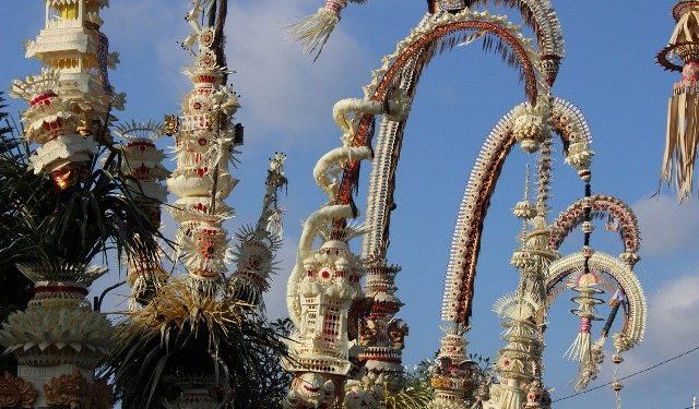 Buda Kliwon Pegat Uwakan : Berakhirnya Perayaan Galungan Di Bali