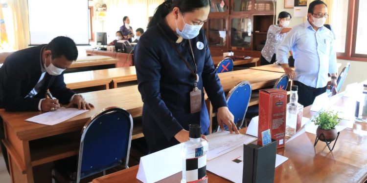 Kembangkan IKM, Disperindag Bali Gelar Lomba Desain Kemasan Produk Minuman Tradisional Arak