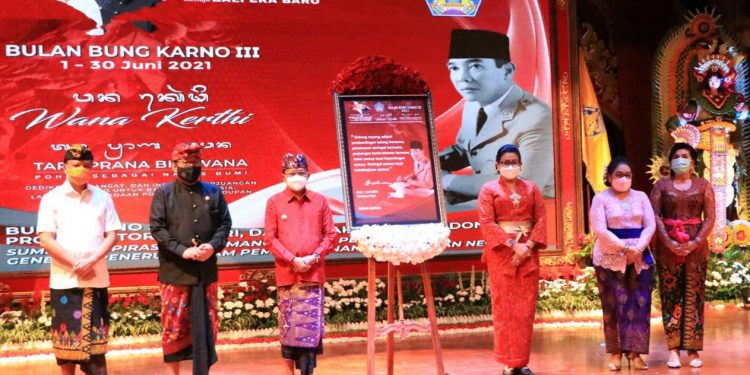Gubernur Koster Buka Peringatan Bulan Bung Karno III Provinsi Bali