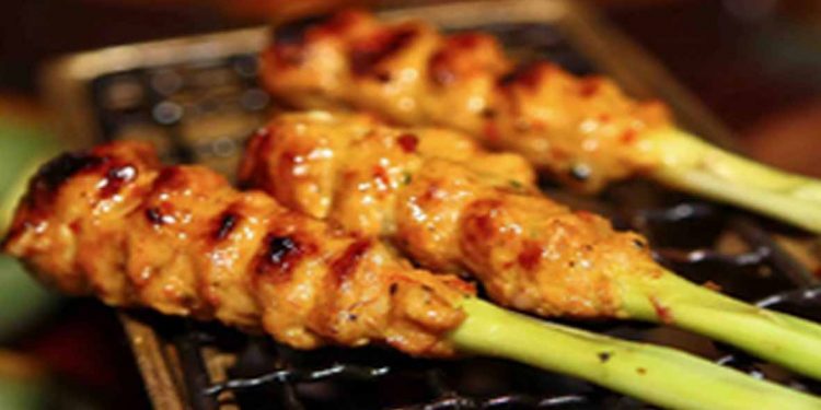 Sate Lilit, Salah Satu Kuliner Khas Bali Yang Wajib kalian Nikmati