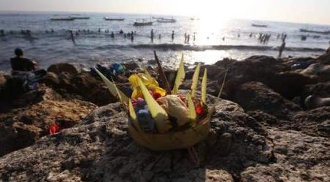 Banyu Pinaruh, Perayaan Satu Hari Setelah Perayaan Saraswati