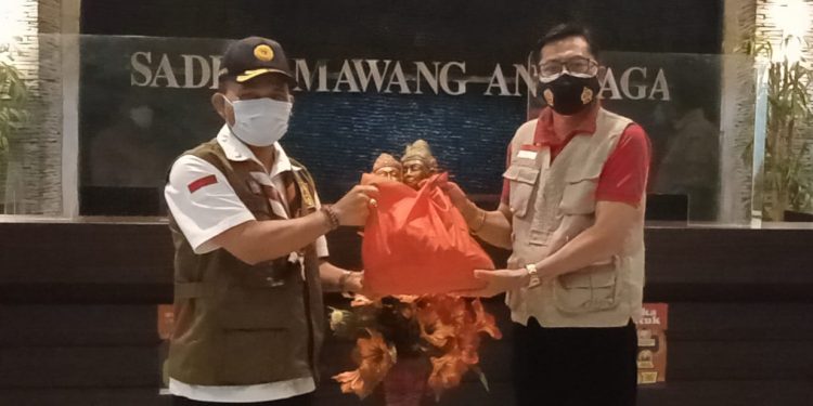 Kwarda Bali Serahkan  Bantuan ke Tabanan, Rentin: Melalui Pramuka Mari Tempa Jati Diri untuk Mandiri.