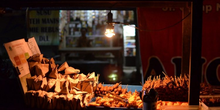 Ingin Bisnis Angkringan Laris ,Berikut Ini Tips Yang Bisa Kalian Coba