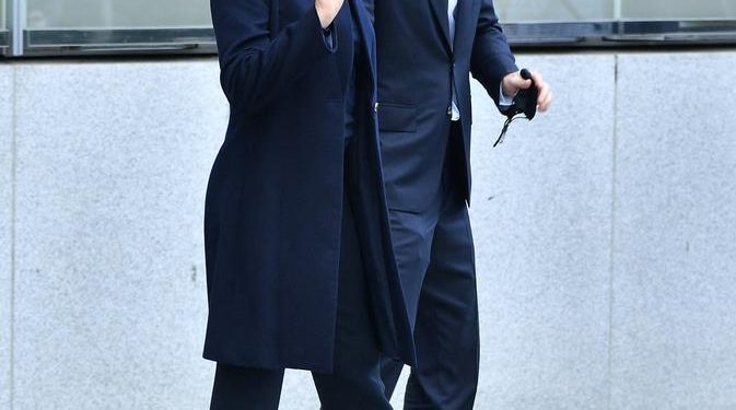 Tas Dior Rp69 Juta yang Ditenteng Meghan Markle Ludes Terjual