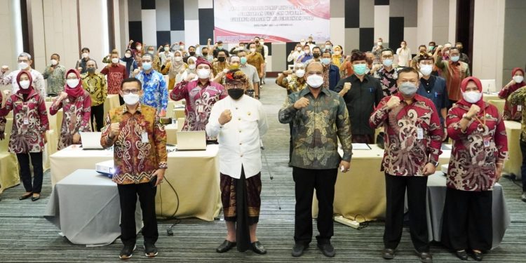 Wagub Cok Ace Buka Rapat Monev Kegiatan Dekonsentrasi GWPP