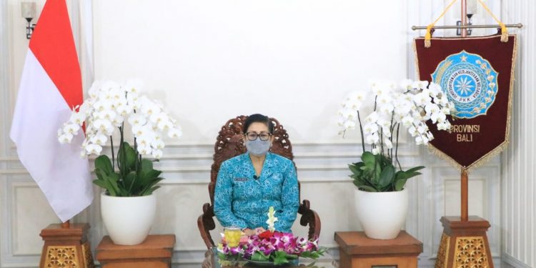 Ny. Putri Koster Ajak PKK Tanggap Terhadap Bencana