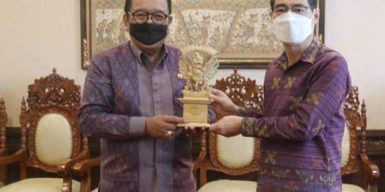 Bertemu Konjen Korsel, Wagub Cok Ace Bahas Penguatan Kerjasama