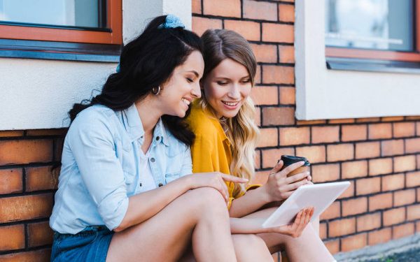 Berikut ini Ciri Orang Suka “Caper” Kepada Orang Lain