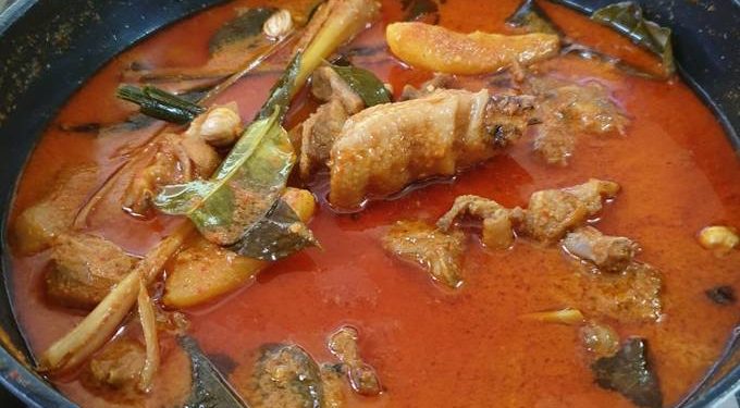 Khas Dari Aceh, Berikut Resep Ayam Kari Temurui Di Rumah