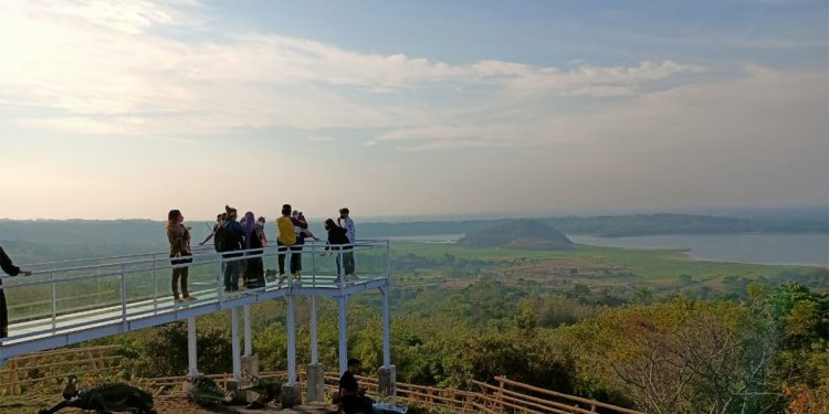 Jalan-Jalan ke Bukit Cinta, Dahulu Tempat Prajurit Nongkrong