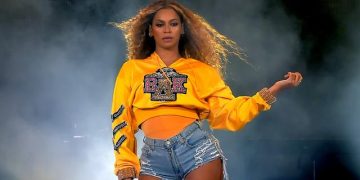Koleksi Terbaru Beyonce Ivy Park x Adidas, Berapa Harganya?