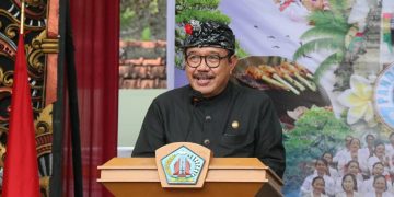 Buka Festival Pandawa Ke X, Wagub Cok Ace Sampaikan Semua Komponen Pariwisata Harus Duduk Bersama Lakukan Pembenahan