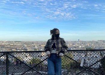 Inspirasi 5 Tampilan Kece ala Jisoo BLACKPINK