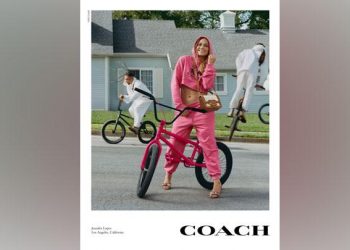 Mary J. Blige Bagi Tips Padu Padan Sepatu Boot Hingga Kepercayaan Diri