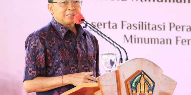 Gubernur Koster Minta Tutup Produksi Arak Gula Di Karangasem