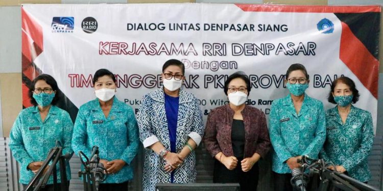 Ny. Putri Suastini Koster Jadi Narasumber Dialog “Implementasi Semangat Kartini Menuju Bali Era Baru”