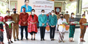 Ketua TP PKK Bali Kembali Gelar Aksi Sosial “berbakti dan berbagi” Di Kabupaten Jembrana