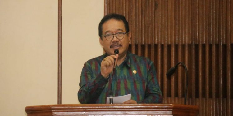 Buka Diskusi Terbuka Pelaku Garis Depan Pengurangan Resiko Bencana, Wagub Cok Ace Harapkan Kesiap Siagaan Wujudkan Bali Tangguh Bencana.