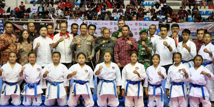 Gubernur Koster Resmi Buka Kejuaraan Terbuka Lemkari Bali Merebutkan Piala Gubernur Bali Tahun 2022