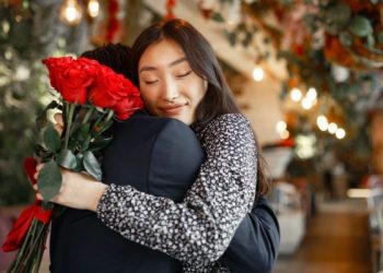 Asmara Zodiak Minggu Pertama September 2022, Scorpio Lagi Bucin