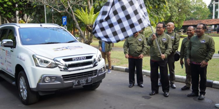 Wagub Cok Ace Lepas Tim Jelajah Green Province 2022