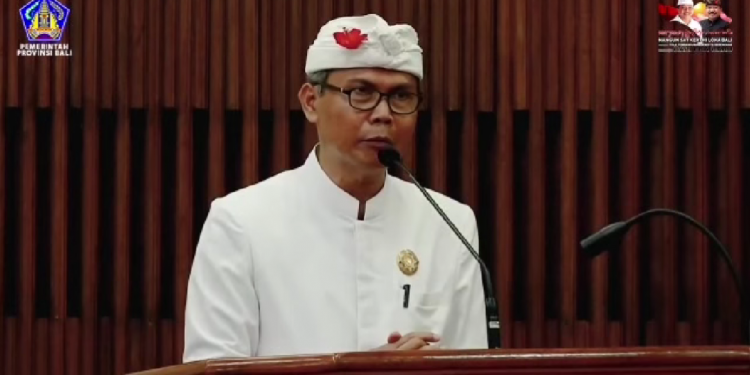 Majelis Desa Adat se-Bali Apresiasi Kinerja Gubernur Koster & Wagub Cok Ace