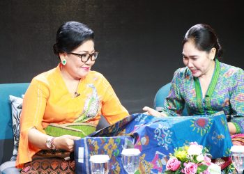 Kembangan Sentra Tenun Bali Barat, Ny.Putri Koster Komitmen Fokus Penguatan Pemasaran di Hilir