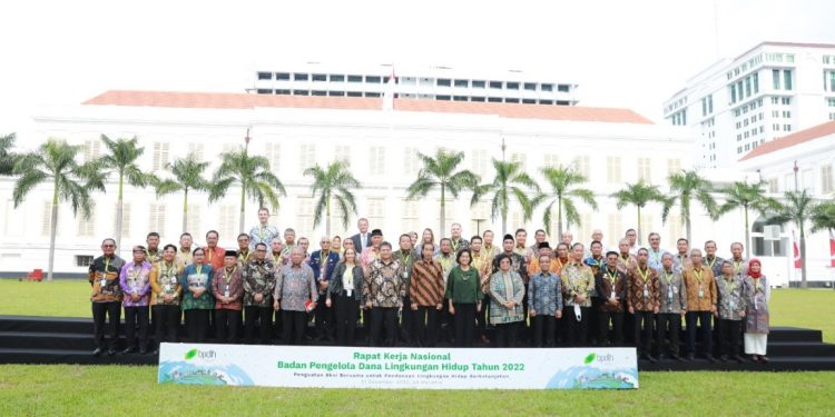 Rakernas BPDLH 2022,Presiden Jokowi Puji Pembibitan Mangrove di Bali