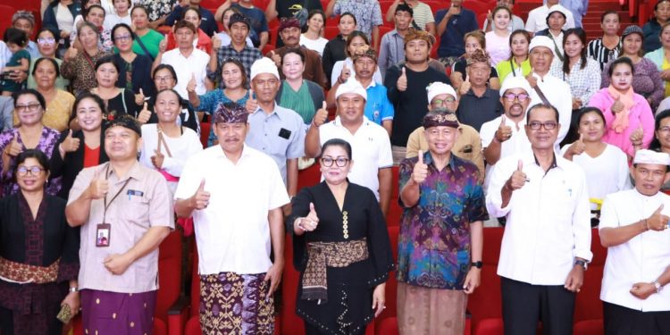 Rapat Koordinasi Tata Kelola Pedagang, di Gedung Wiyata Mandala, Kawasan Suci Besakih