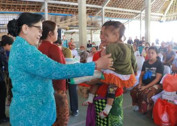Ketua TP PKK Provinsi Bali Sosialisasikan Cegah Penyakit dengan Perilaku Hidup Bersih dan Sehat