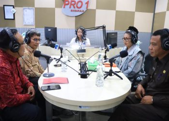 Ketua TP PKK Provinsi Bali Dialog Interaktif di RRI Singaraja