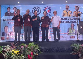Buka Musda GAPENSI dan GATENSI Bali, Wagub Cok Ace Pinta Proyek Konstruksi Libatkan Kontraktor Lokal