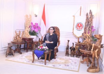 Gelar Webinar Perlindungan Kekayaan Intelektual Bagi IKM Bali, Ny. Putri Koster Tekankan Pedagang Jangan Sesuka Hati “Tapi Perhatikan Aturan Hukumnya”